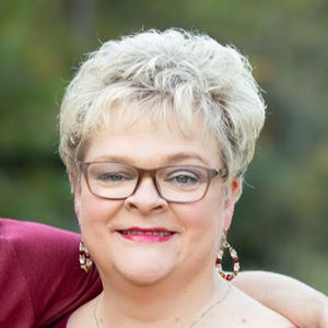 Meet your Posher, Gina